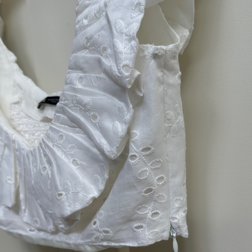 Zara White Ruffled Blouse - Picture 4 of 4